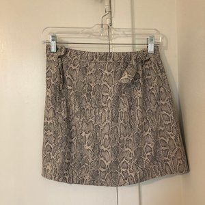 Free People Cream/Black Snakeskin Print Mini Skirt Sz 8